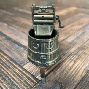 Vintage Die-Cast Antique Wash Tub – Durham Industries – 1970s  (Hong Kong)